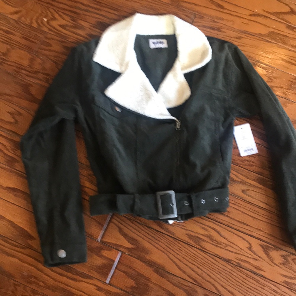 NWT Women’s Small / Green Corduroy Vylette Jacket